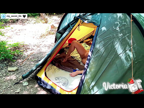 ❤️ Nakuha sa camera Madamdaming haltak off Stranger in a tent ❌ super sex sa tl.ixiporn-com.ru ️❤